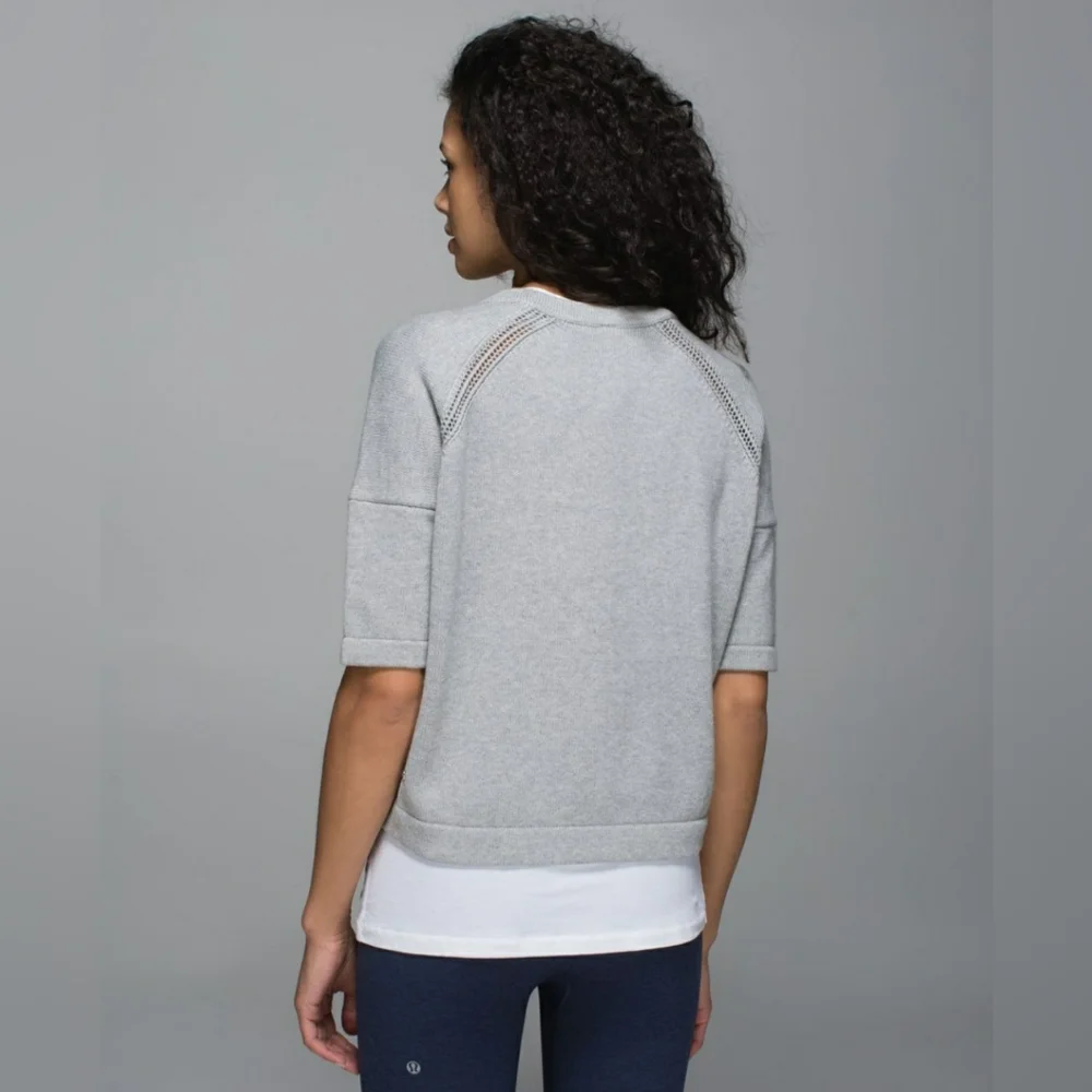 Lululemon Bhakti Reality Short Sleeve Knit Sweater Heathered Medium Gray Size 8
